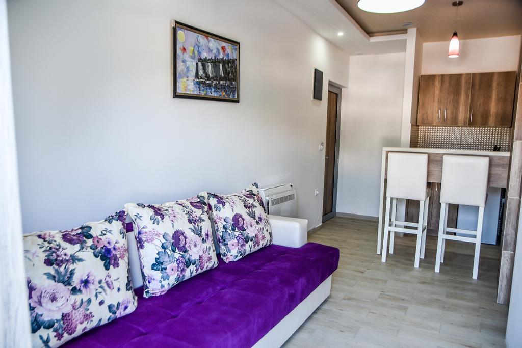 Apartments Croma อุลซิน ภายนอก รูปภาพ