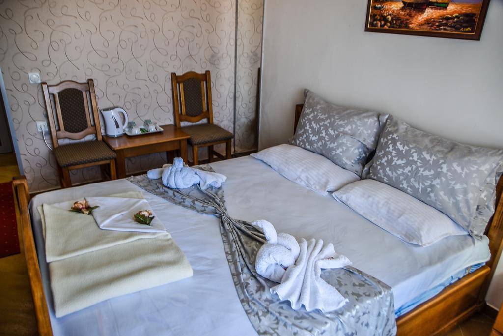 Apartments Croma อุลซิน ภายนอก รูปภาพ